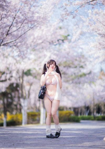 少妇人妻中出_高清完整版免费全集免费观看