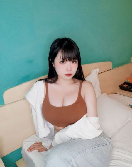 水墅朝阳人妻出轨中出_国产剧免费在线观看