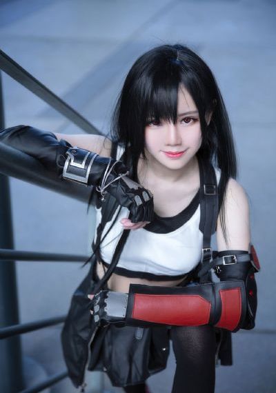 校园H学长含着粉嫩小奶头视频_4K在线播放观看